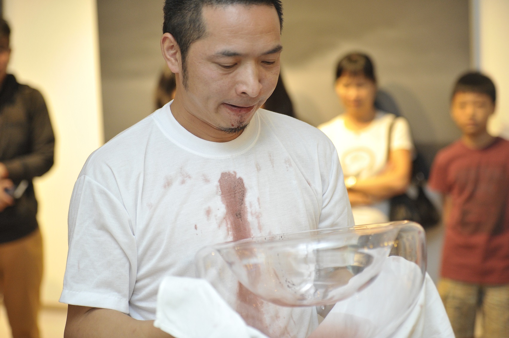 Washing Hands: document 02